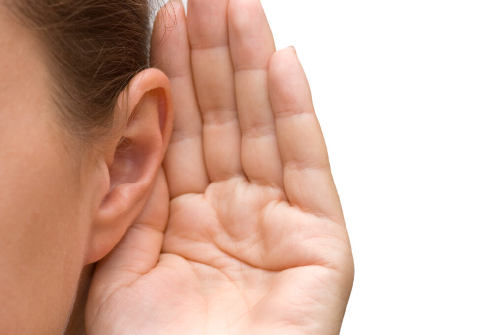 Escuchar activamente trae enormes beneficios